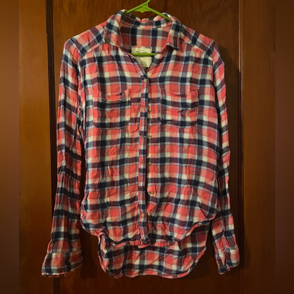 Abercrombie & Fitch Pink and Blue High Low Flannel